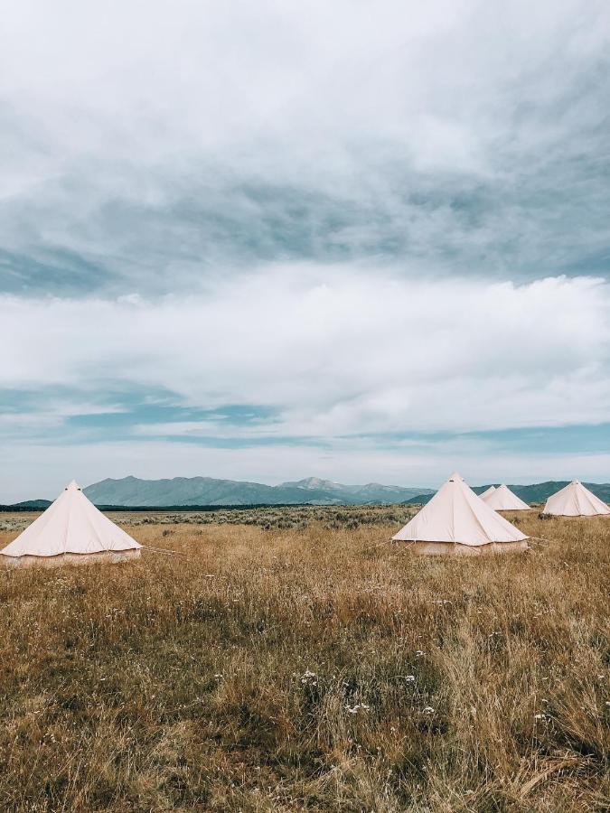 Wander Camp Yellowstone Island Park Exterior photo